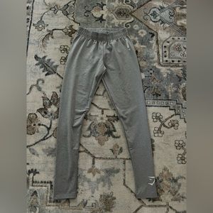 GREY GYMSHARK LEGGINGS